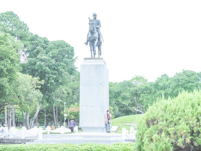 © Chung Ming Ko - Image from the The Graveyard of a Dictator photography project