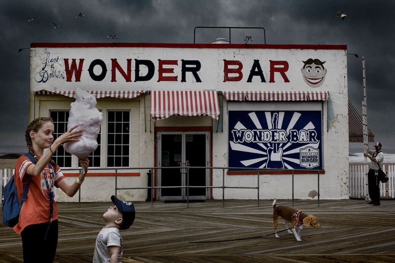 © francisco diaz + deb young - Wonder Bar