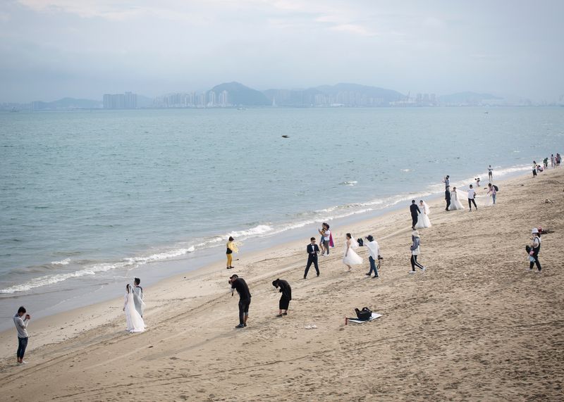 © Tara Fallaux - Xiamen beach
