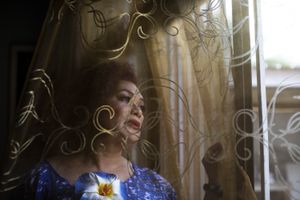 Transgender idendity in the Pacific area.