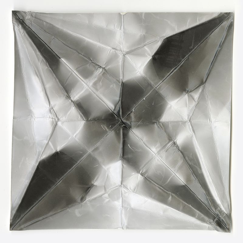 © Jiajun Wang - Image from the You Know Me Better Than That photography project