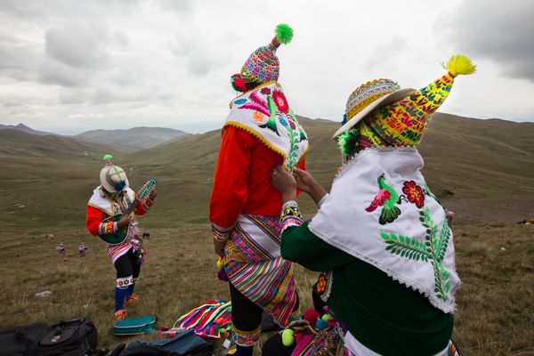 © Gianni Bulacio - Image from the Chiaraje a blood ritual photography project