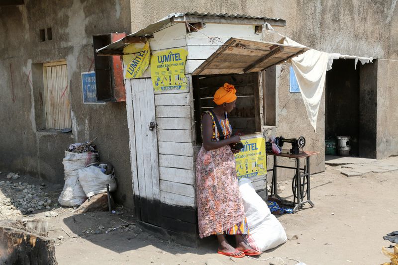 © alexandra buxbaum - Image from the Bujumbura –City in the Heart of Africa photography project