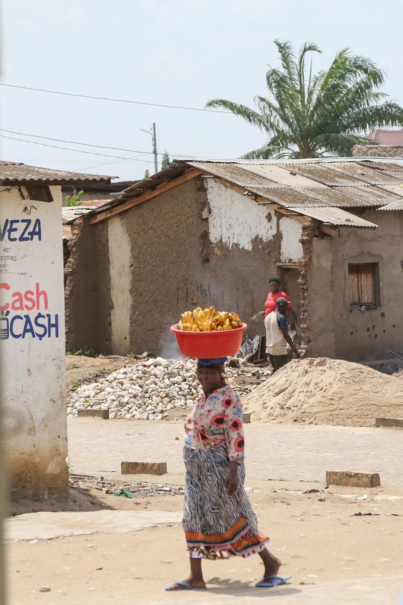 © alexandra buxbaum - Image from the Bujumbura –City in the Heart of Africa photography project