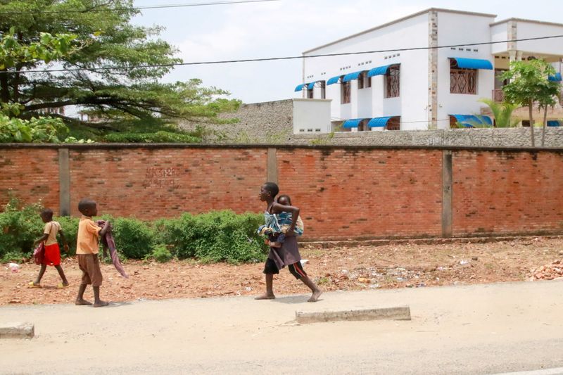 © alexandra buxbaum - Image from the Bujumbura –City in the Heart of Africa photography project