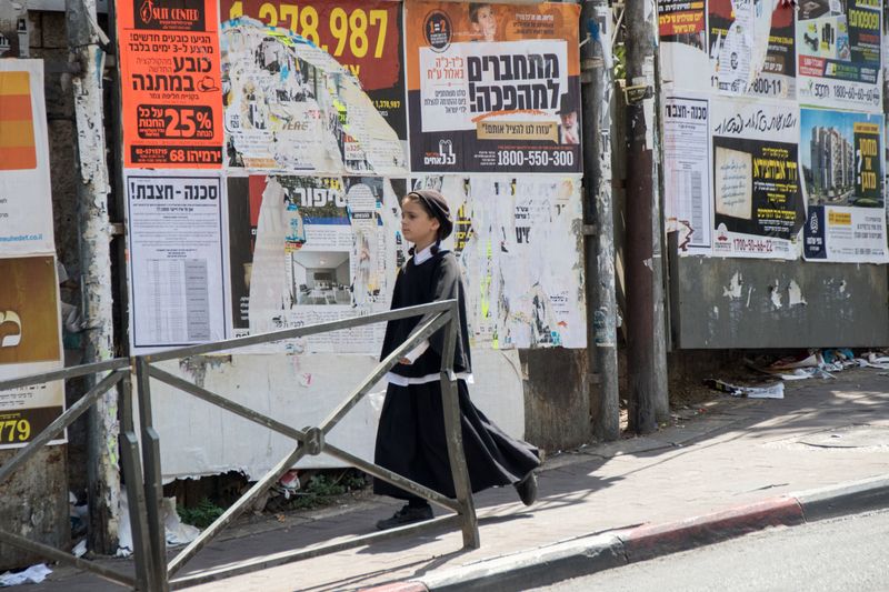 © alexandra buxbaum - Image from the Mea Shearim - A Look at Orthodox Jerusalem photography project