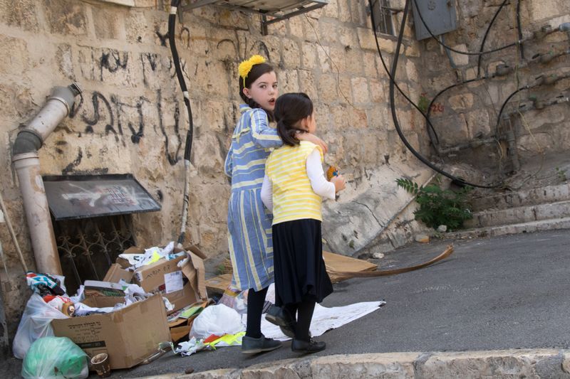 © alexandra buxbaum - Image from the Mea Shearim - A Look at Orthodox Jerusalem photography project