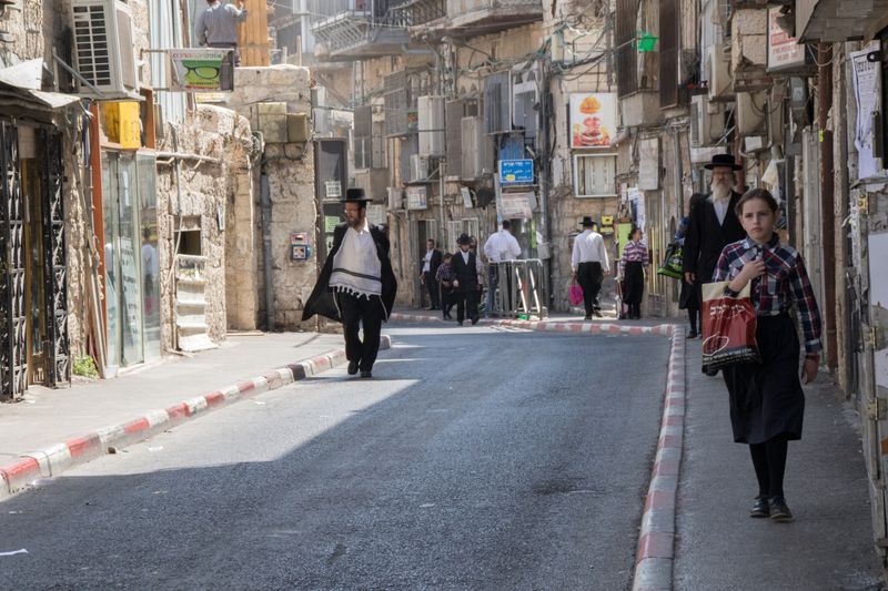© alexandra buxbaum - Image from the Mea Shearim - A Look at Orthodox Jerusalem photography project
