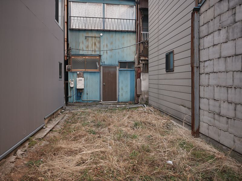 © Emanuele Tortora - Image from the THE INVISIBLE HAND photography project