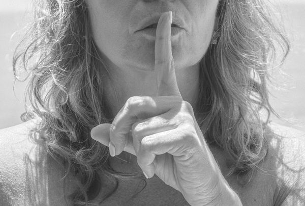 © Carolina Geiger - Image from the Invisible Scars photography project