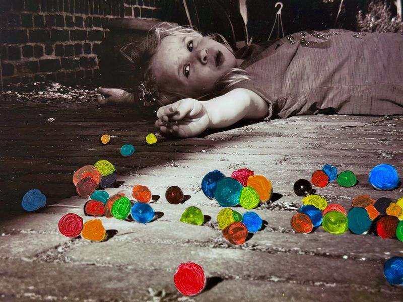 © Julia Zyrina - Image from the I want to see the world in color again photography project