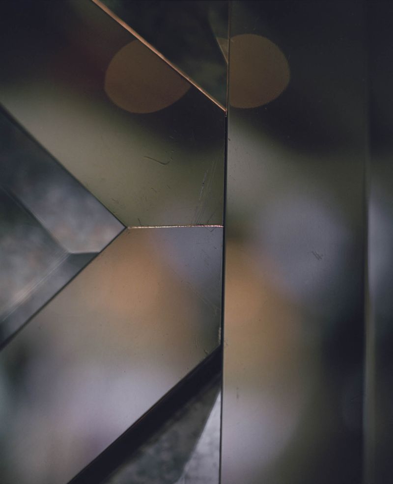 © teresa eng - Mirror, 2015