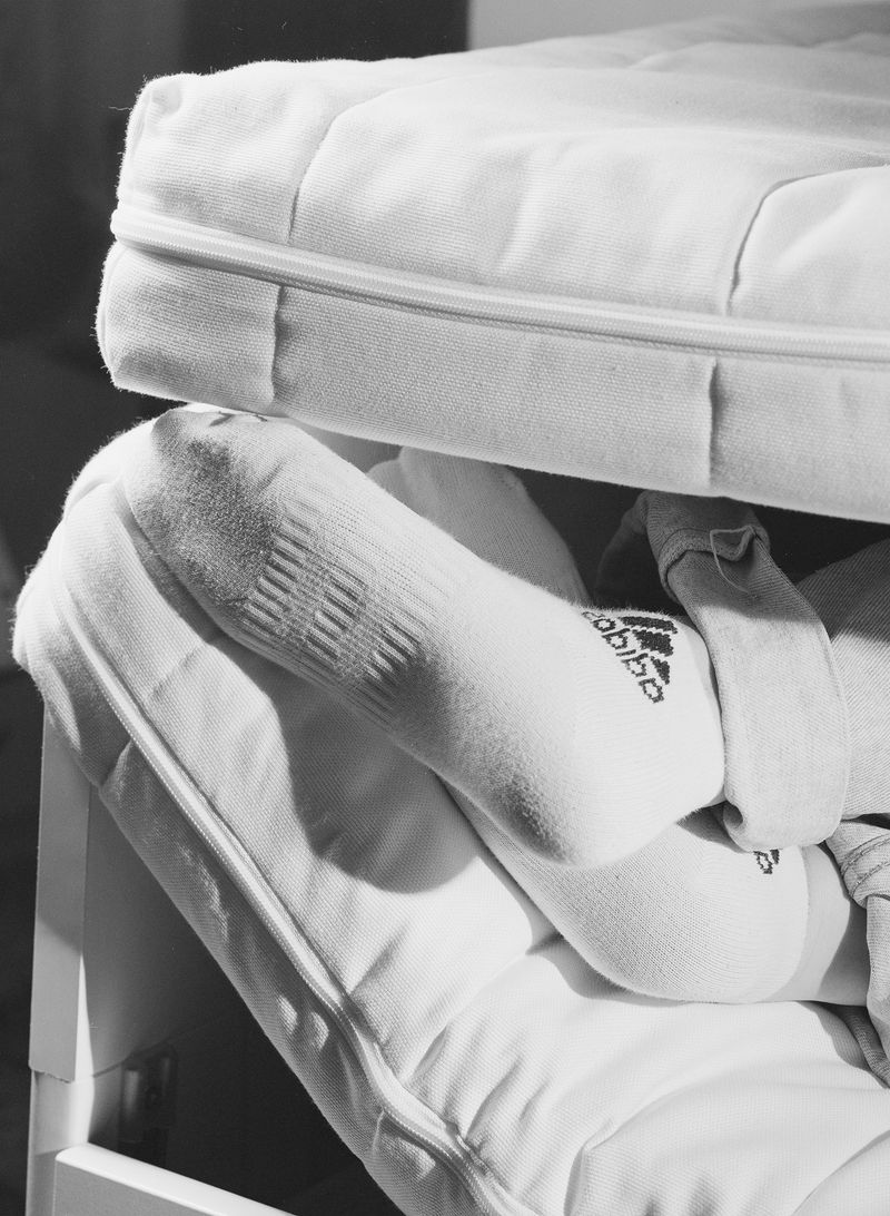 © Nyo Jinyong Lian - Image from the Trust me photography project