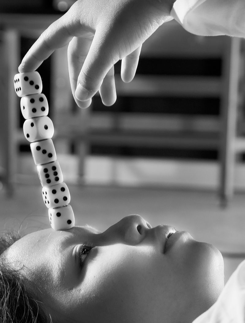 © Nyo Jinyong Lian - Image from the Trust me photography project