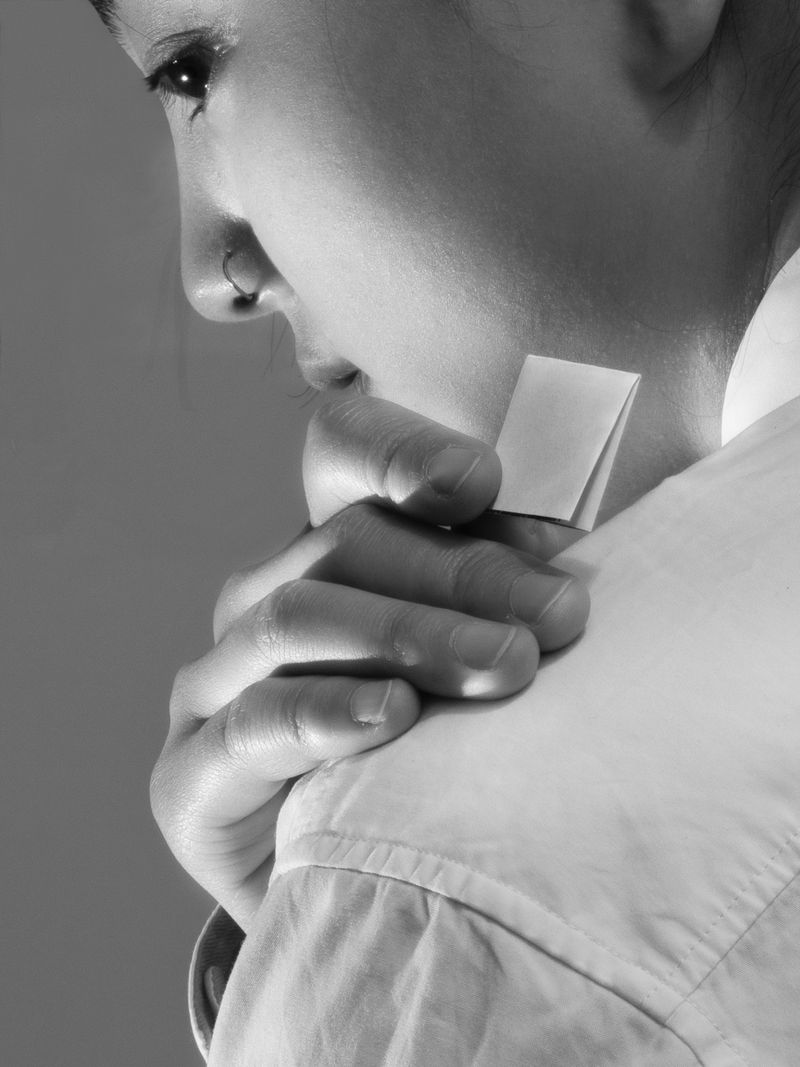 © Nyo Jinyong Lian - Image from the Trust me photography project