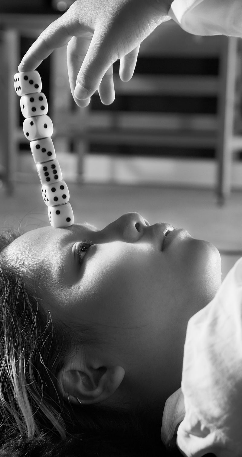 © Nyo Jinyong Lian - Image from the Trust me photography project