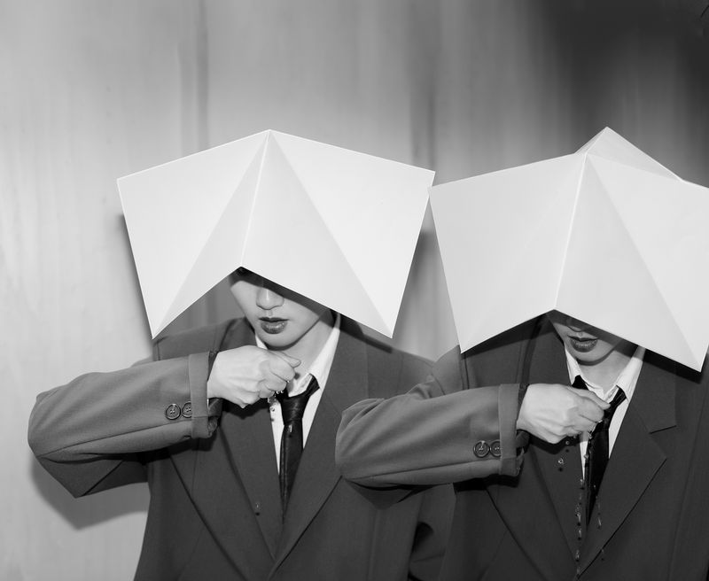 © Nyo Jinyong Lian - Image from the Trust me photography project