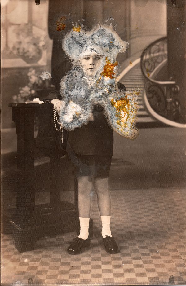 © Roberta Stamato - What do we carry down from our ancestors? Daddy's First Communion - Original - final result.