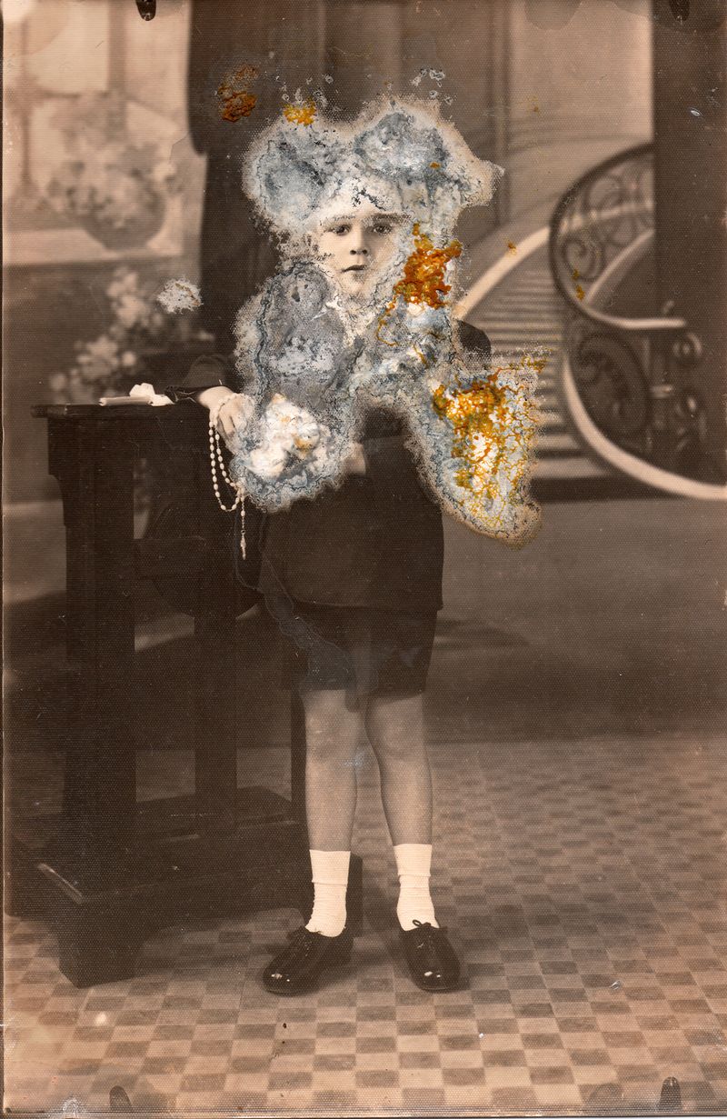 © Roberta Stamato - What do we carry down from our ancestors? Daddy's First Communion - Original - final result.