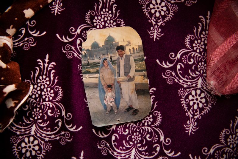 © Kiana Hayeri - Image from the They Killed Their Husbands. Now in Prison, They Feel Free. photography project