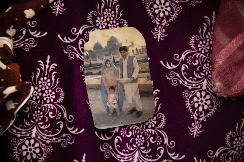 © Kiana Hayeri - Image from the They Killed Their Husbands. Now in Prison, They Feel Free. photography project