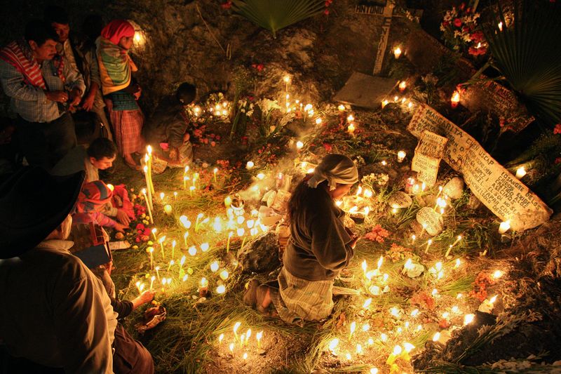 © James Rodriguez - Rio Negro, Rabinal, 2009.