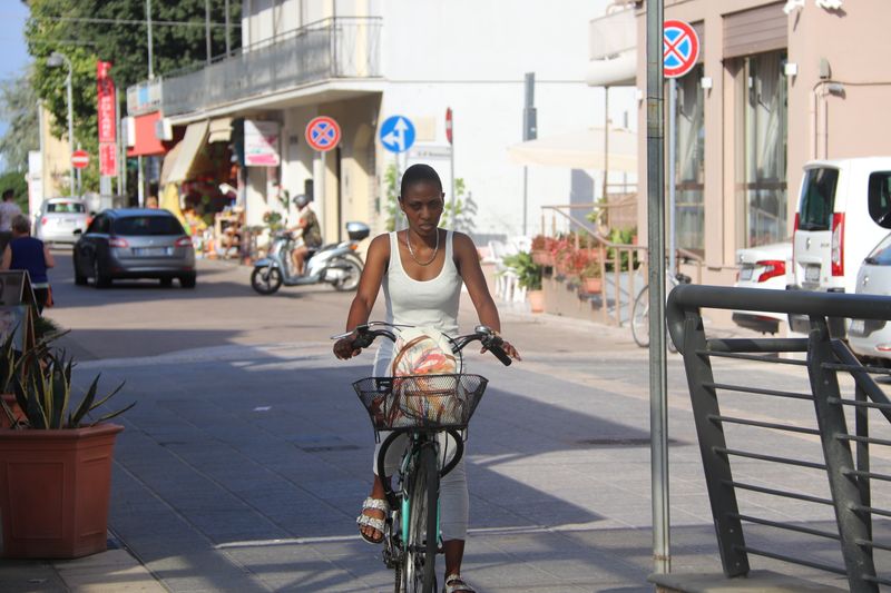 © Ossetrova Eugeniya - Image from the People in Italy photography project