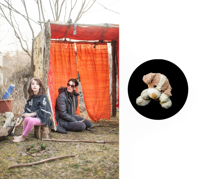 © Lindsay Morris - Ravenel and her mother, Jill, are in their backyard with Ravenel's stuffed puppy, aptly named "Puppy."