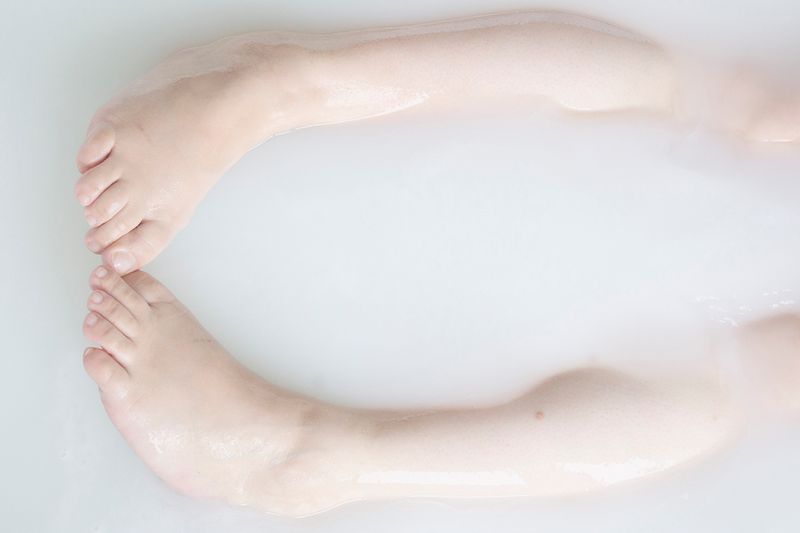 © ANASTASIA DUBRAVA - Image from the Shape of Water photography project