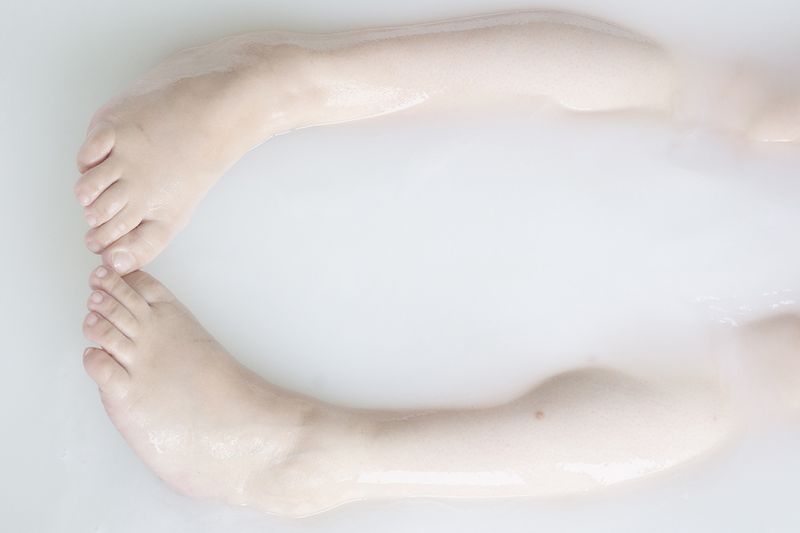 © ANASTASIA DUBRAVA - Image from the Shape of Water photography project