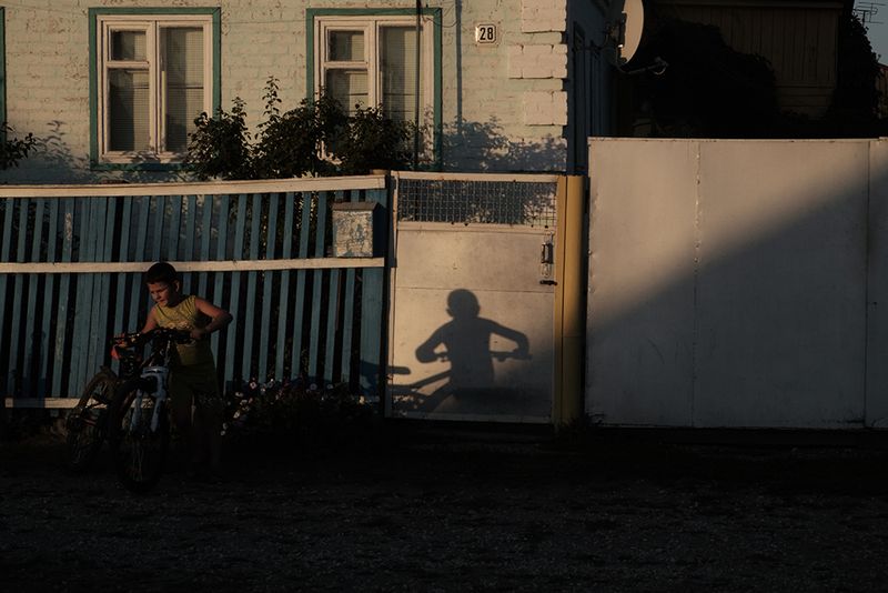© ANASTASIA DUBRAVA - Image from the When the trees were big photography project