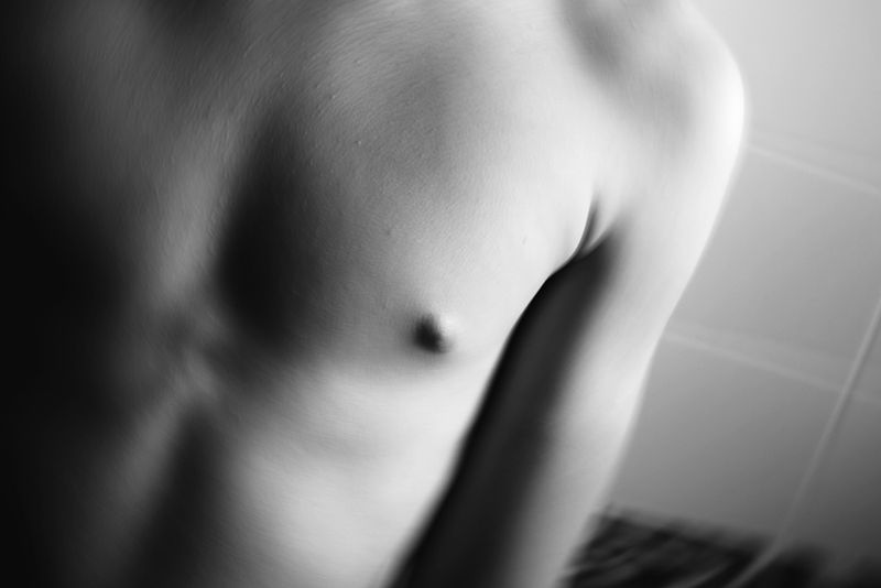 © ANASTASIA DUBRAVA - Image from the Awkward Age photography project