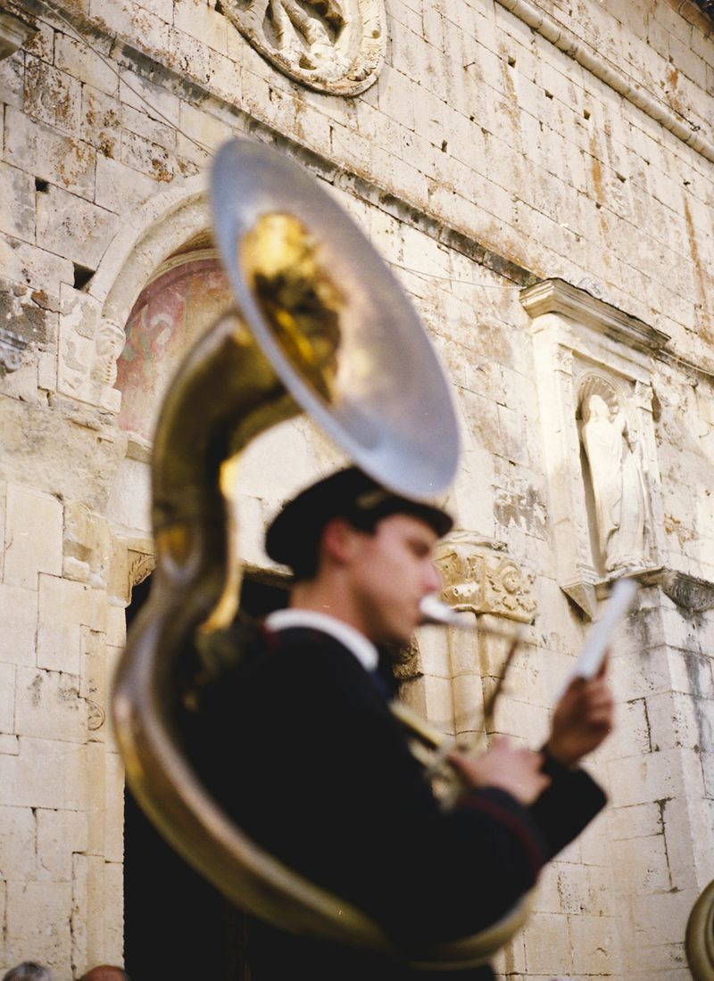 © claudia greco - Image from the Processione photography project