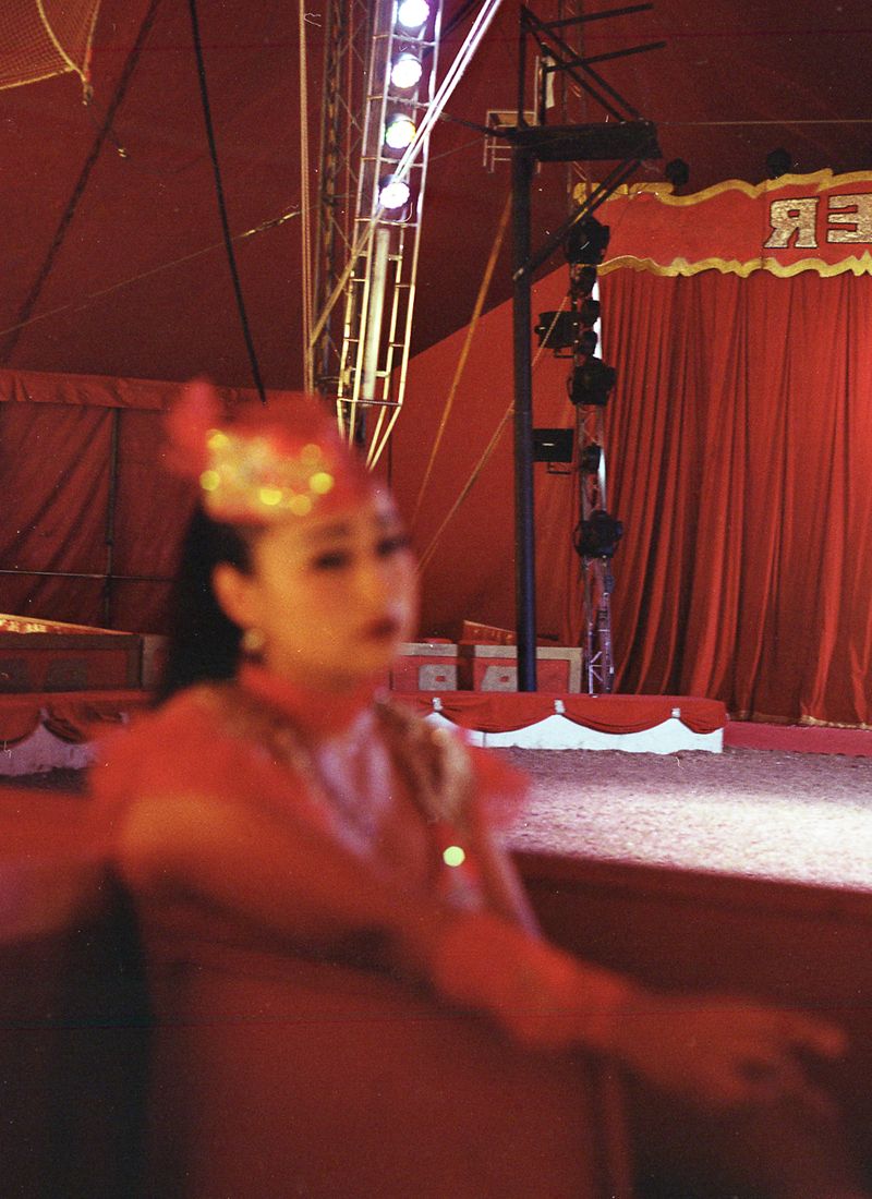 © claudia greco - Image from the INTO THIN AIR photography project