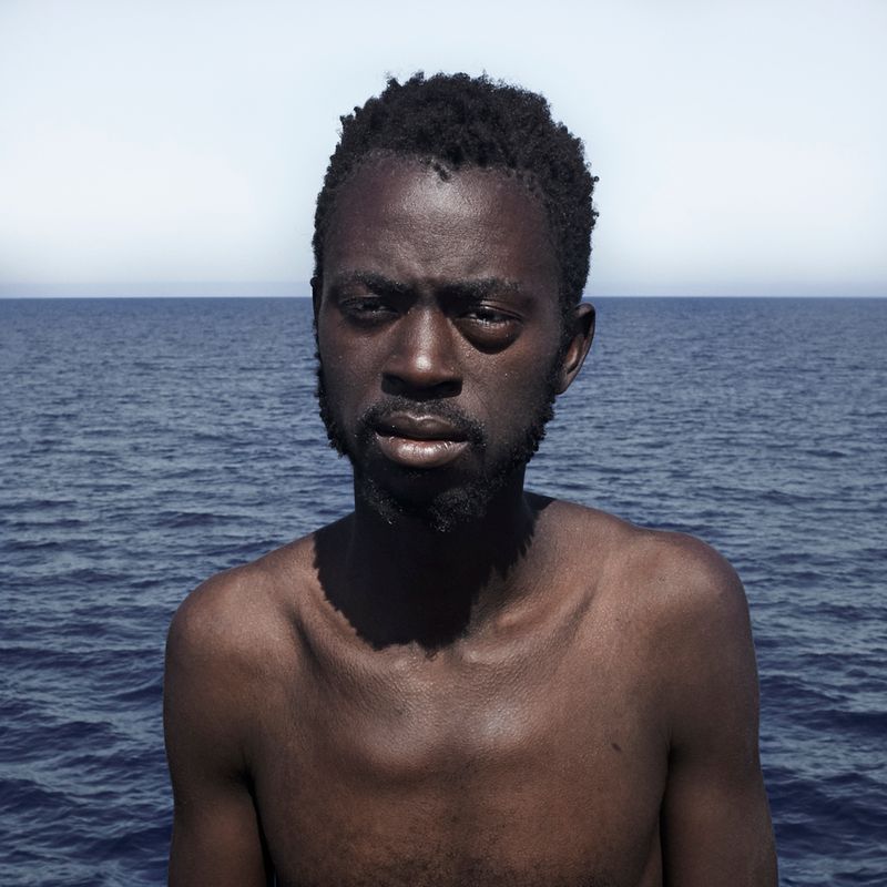 © CESAR DEZFULI - Image from the Passengers photography project