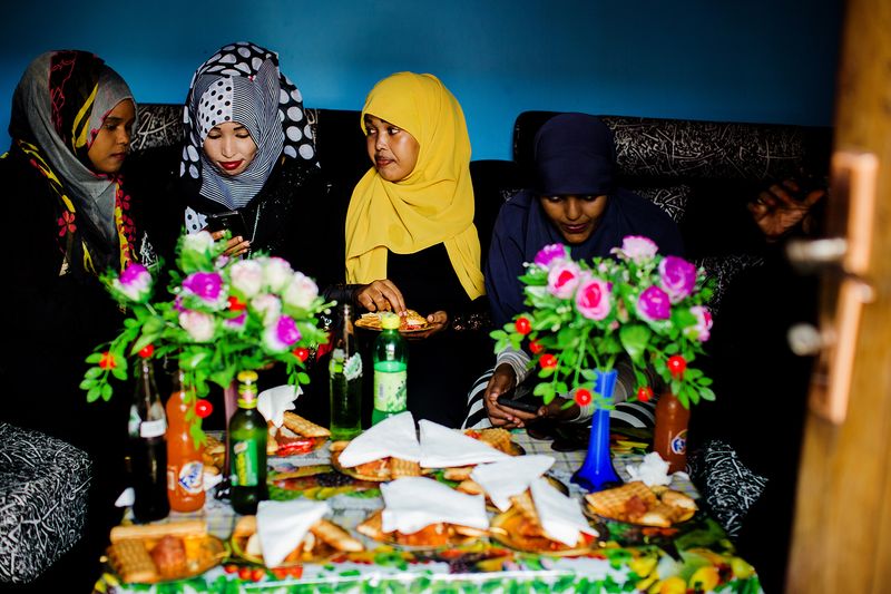 © Anne Ackermann - Image from the Behind Veils and Walls - Women in Little Mogadishu photography project