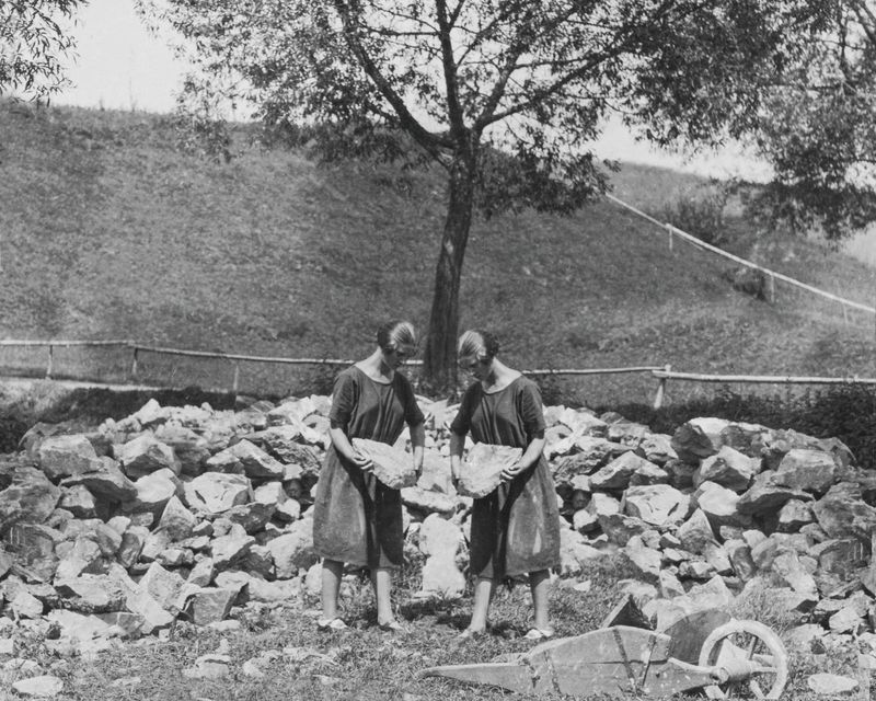 © Emilia Martin - Image from the I saw a tree bearing stones in the place of apples and pears photography project