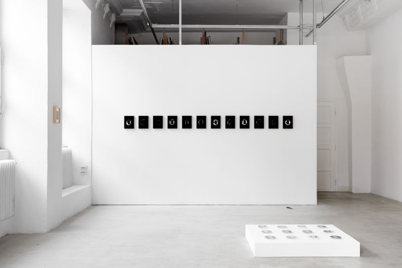 © Máté Dobokay - Contact | Silver on Glass (Petri dish)