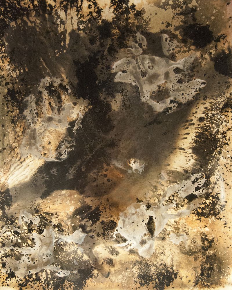 © Roberto Fernández Ibáñez - Image from the THE HAND (In the Red Cave) photography project
