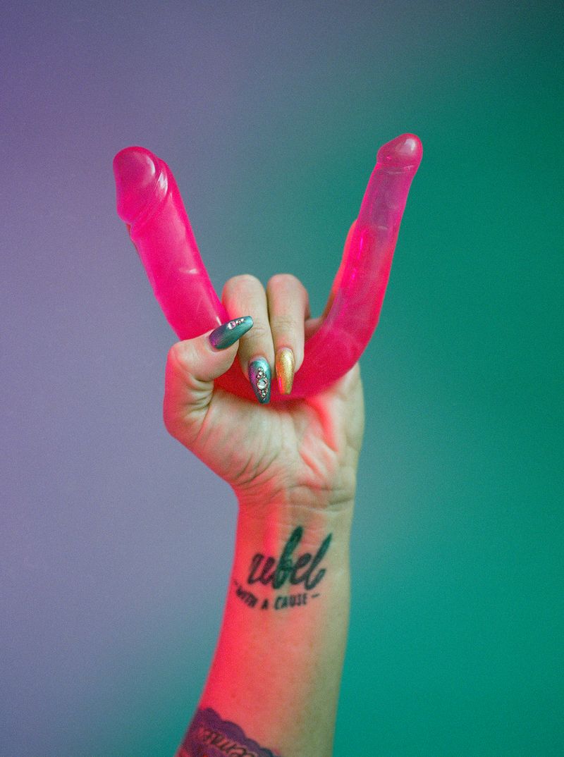 © Eva Szombat - Rebel