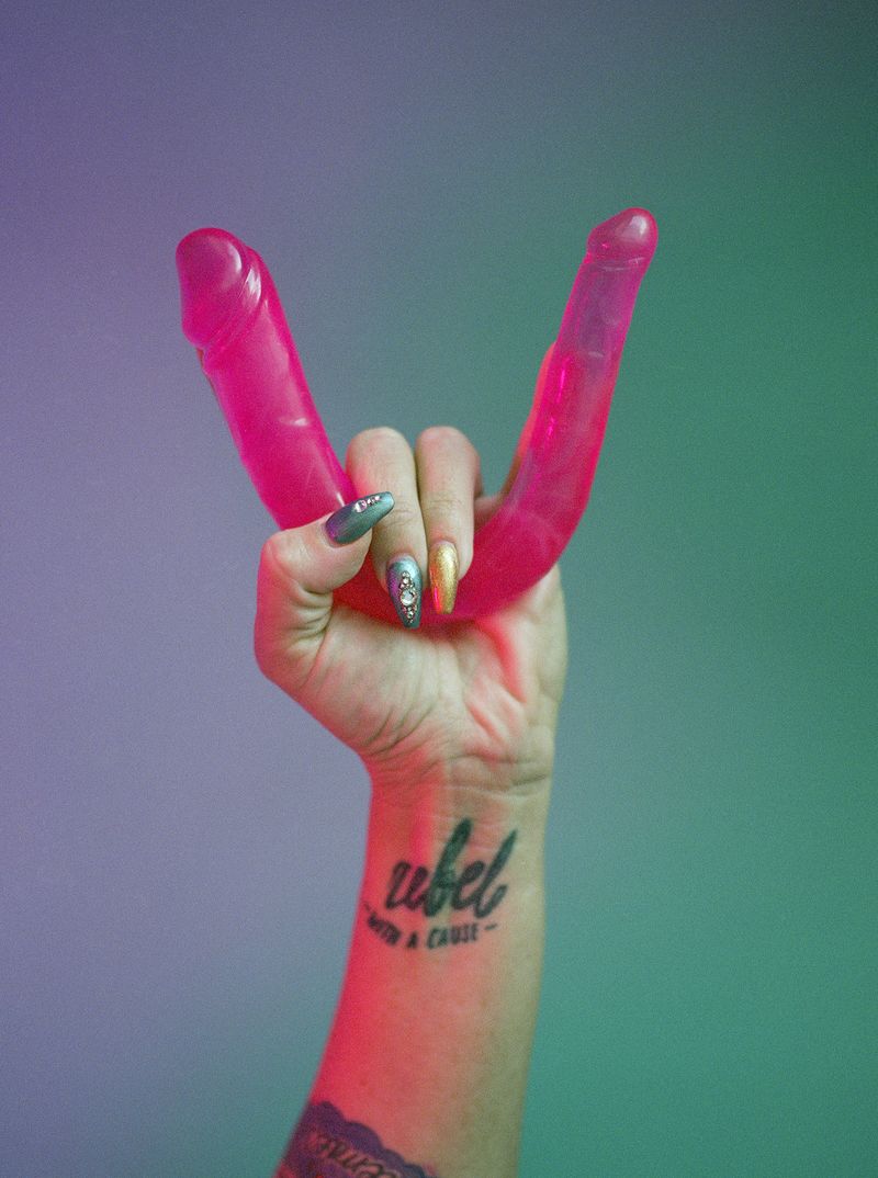 © Eva Szombat - Rebel