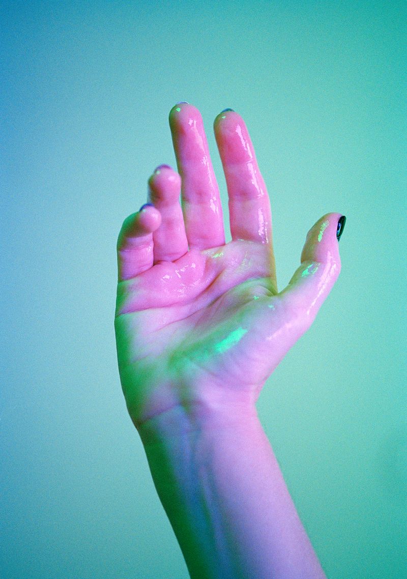 © Eva Szombat - "No one told me that my clit was a fucking cool organ. I had to realize that for myself." Viktória