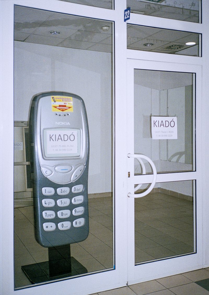 © Eva Szombat - Nokia 3210