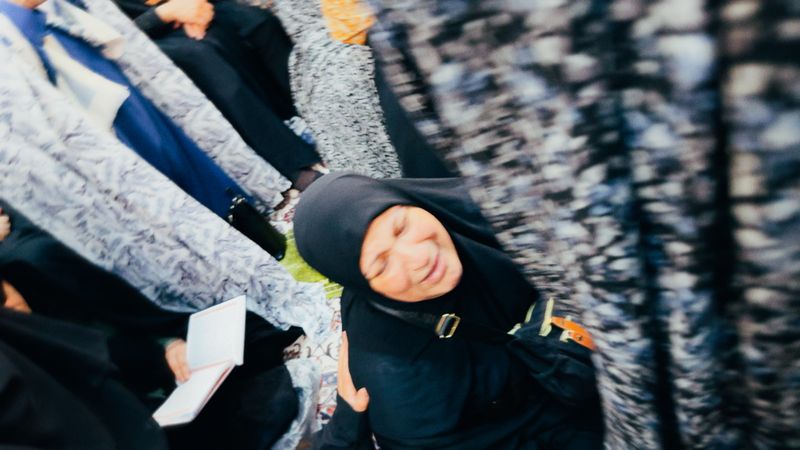 © samane vejdan - devotion in the midst of pressure