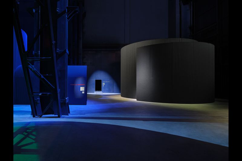 Exhibition of This Will Not End Well by Nan Goldin at Pirelli HangarBicocca