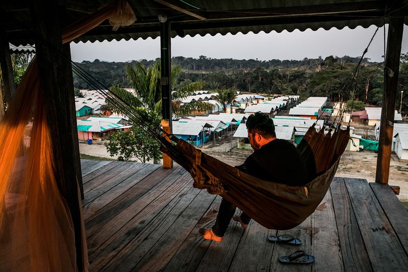 © Catalina Martin-chico - Image from the Colombia, (RE) BIRTH photography project