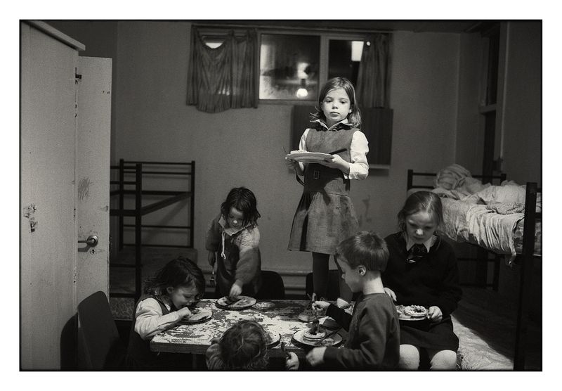 © Craig Easton - Image from the Thatcher's Children photography project