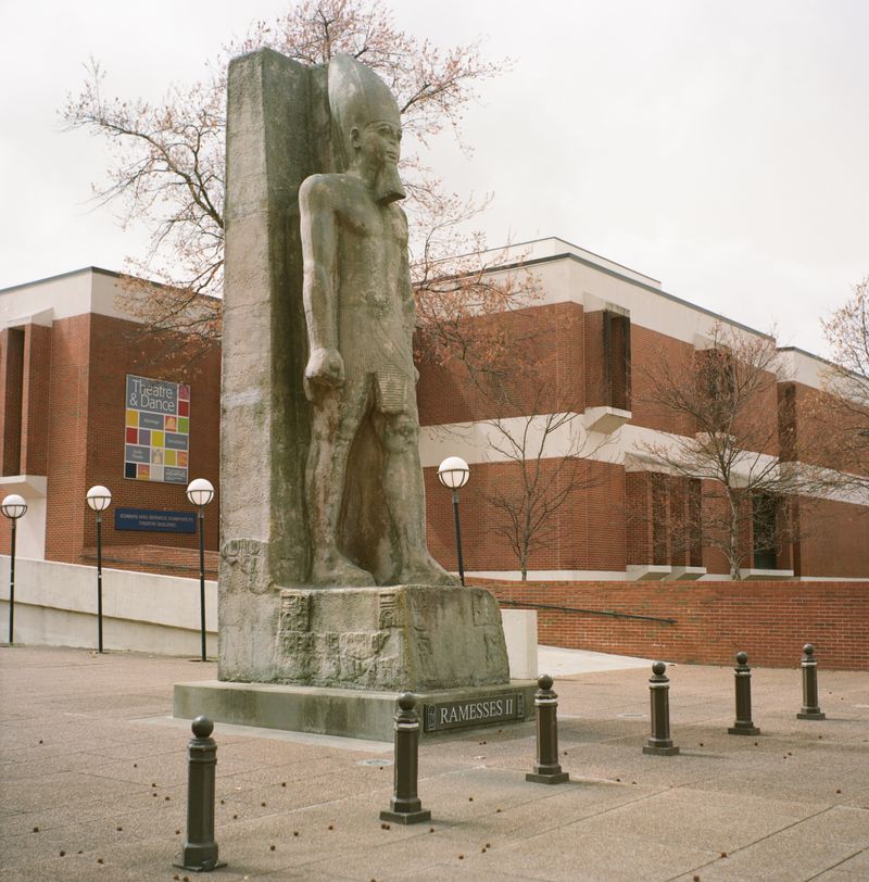 © Joshua H Phelps - Image from the Peculiar Attraction photography project