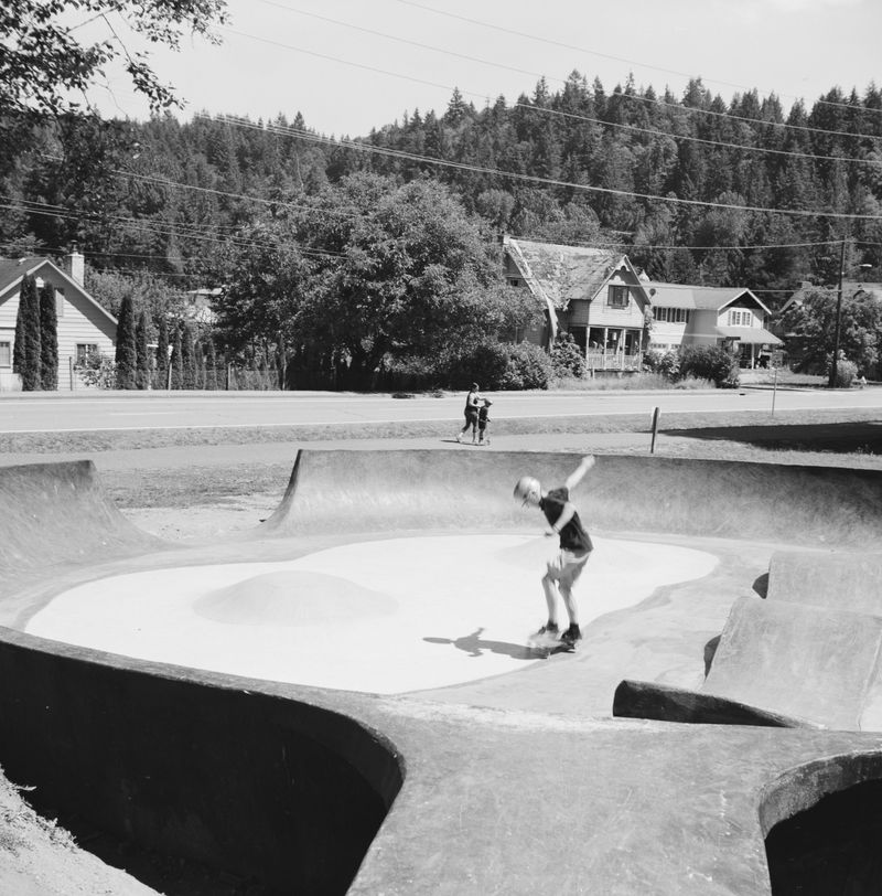 © Joshua H Phelps - Image from the Peculiar Attraction photography project