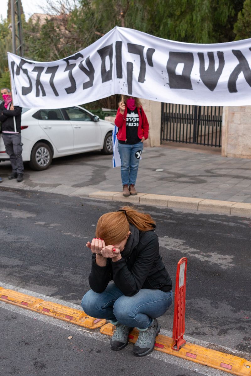 © Daniel Rolider - Image from the I Can’t Keep Silent in Light of How My Country Has Changed Her Face photography project